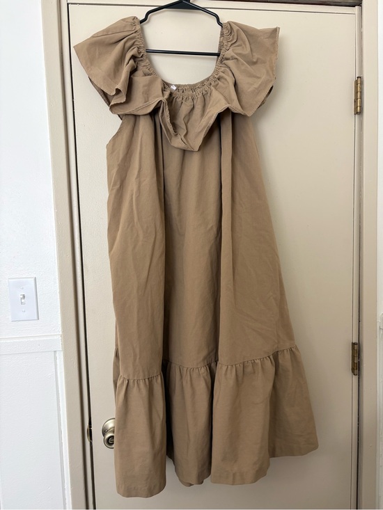 No brand Dresses & Skirts - Woman’s 4X off the shoulder dress.
